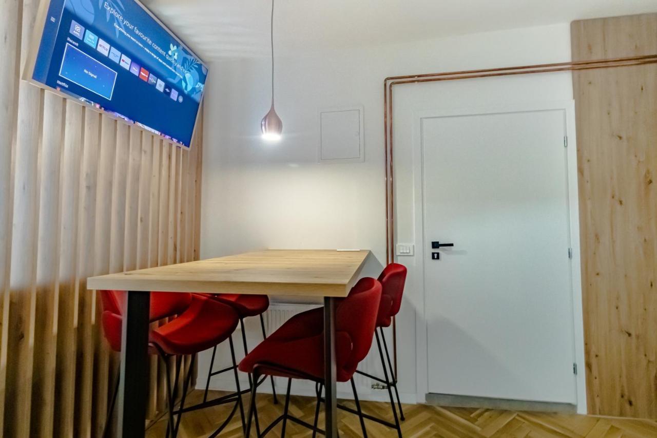 Apartmán Tkalcha Studio Deluxe Záhřeb Exteriér fotografie