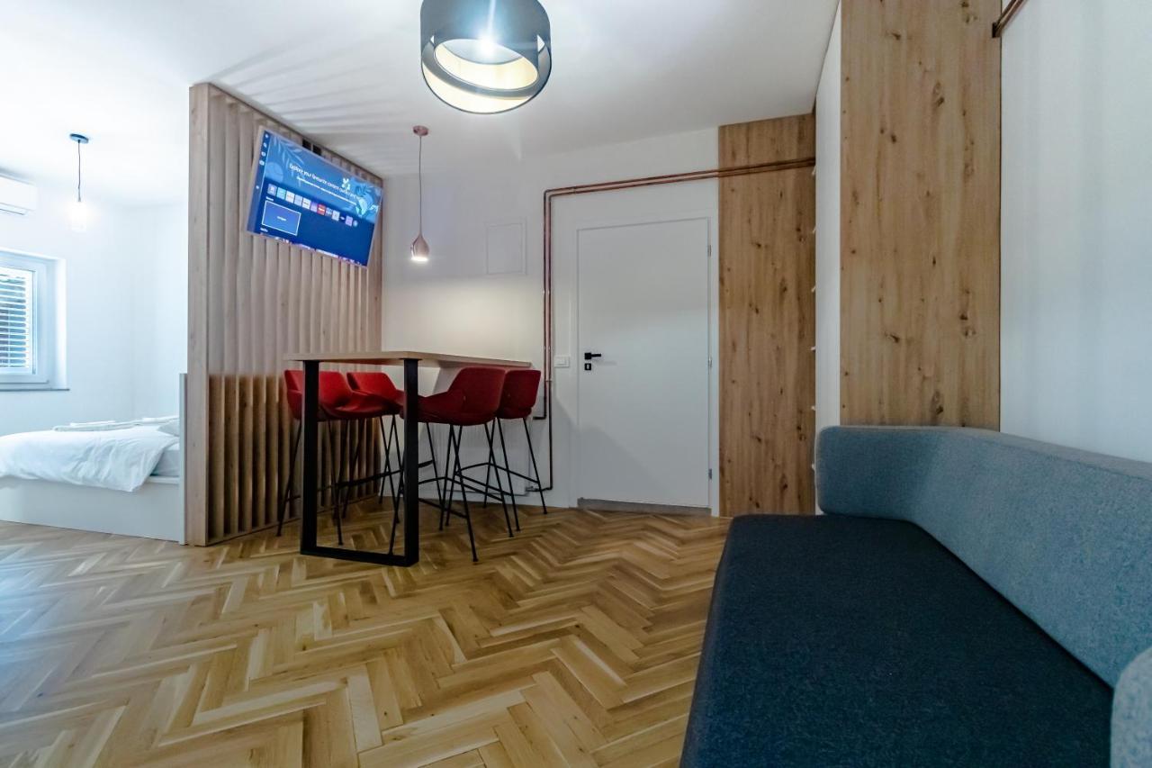 Apartmán Tkalcha Studio Deluxe Záhřeb Exteriér fotografie